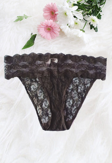 B.temptd Black Flirty Floral Lace Panty(sold out)