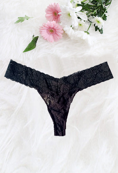 Fredericks Lounge In Love Black Lace Thong
