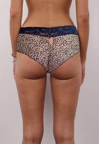 No Secret Sheer Printed Lace Boyshort With Attached Pendent + 1 Free Bra